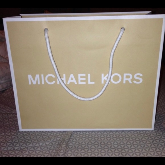 Michael Kors Jet Set Wristlet NWT